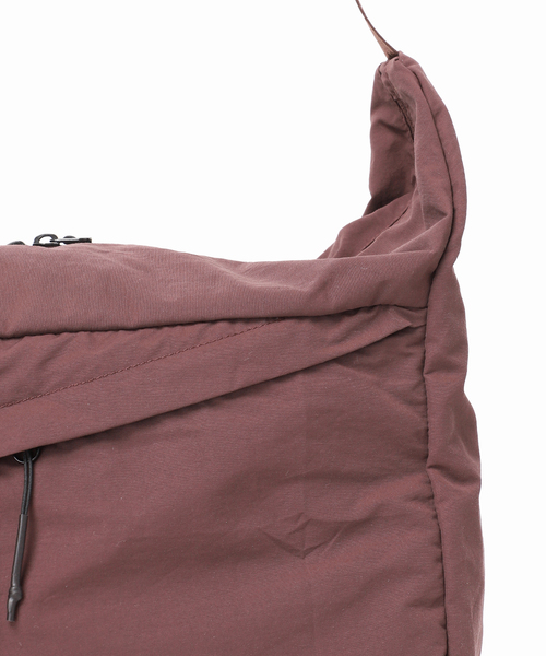 B.C STOCK(ベーセーストック)の「【fellowww / フェロー】別注 60/40クロス ショルダーバッグ(ショルダーバッグ・メンズ・ブラック/アイボリー/ブラウン・FREE)」の20枚目の写真