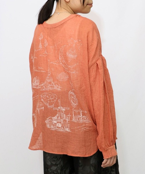 ScoLar（スカラー）の「ScoLar(スカラー) パリ柄ガーゼ 2WAYシャツプルオーバー（シャツ/ブラウス・レディース・ブラック/オレンジ・MEDIUM）」の7枚目の写真