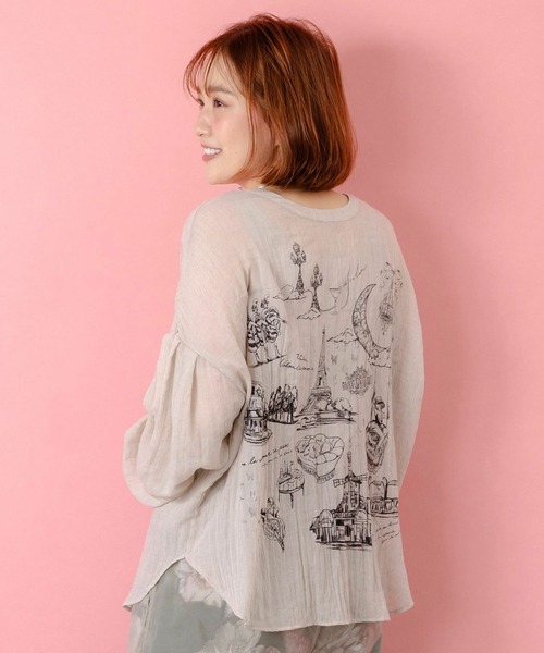 ScoLar（スカラー）の「ScoLar(スカラー) パリ柄ガーゼ 2WAYシャツプルオーバー（シャツ/ブラウス・レディース・ブラック/オレンジ・MEDIUM）」の16枚目の写真