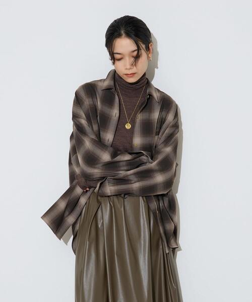 Liesse（リエス）の「チェックシャツ（シャツ/ブラウス・レディース・ブラウン・FREE）」の2枚目の写真