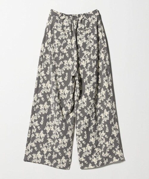 A DAY IN THE LIFE UNITED ARROWS（アデイインザライフユナイテッドアローズ）の「パウダリー タックワイドパンツ ＜A DAY IN THE LIFE＞（その他パンツ・レディース・コバルトブルー/その他1・S/M）」の10枚目の写真