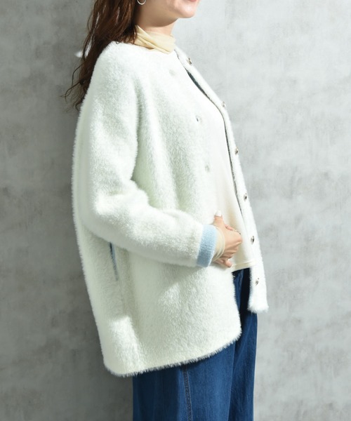 INTERPLANET(インタープラネット)の「配色シャギーニットコート(その他アウター・レディース・ベージュ/チャコールグレー/オフホワイト・FREE)」の4枚目の写真