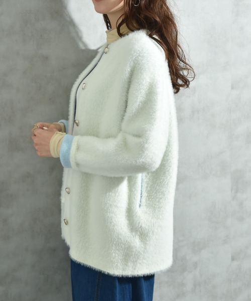 INTERPLANET(インタープラネット)の「配色シャギーニットコート(その他アウター・レディース・ベージュ/チャコールグレー/オフホワイト・FREE)」の6枚目の写真