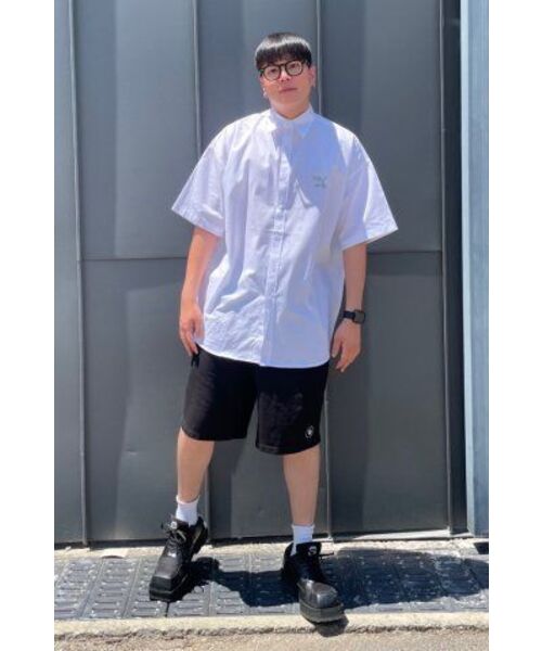 GRAVER（グレーバー）の「[ユニセックス]スモールクラウドベアスマイルオーバーサイズ半袖シャツ_ホワイト（シャツ/ブラウス・レディース・ホワイト・MEDIUM/LARGE）」の8枚目の写真