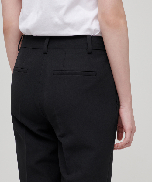 MUSINSA STANDARD WOMAN（ムシンサスタンダードウーマン）の「レディースフルイドスリムストレートスラックス[ブラック]（スラックス・レディース・その他・29/30/31/25/26/27/28/32/24/34）」の6枚目の写真