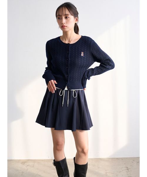 SNIDEL(スナイデル)の「フレアミニスカショーパン(その他パンツ・レディース・ホワイト/ネイビー/ブラック・0/1)」の22枚目の写真