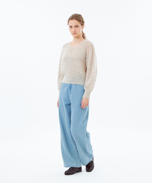 MACKINTOSH PHILOSOPHY(マッキントッシュ フィロソフィー)の「【WEB&一部店舗限定】モヘヤミックスVネックニット(ニット/セーター・レディース・ベージュ/グリーン・38)」の6枚目の写真
