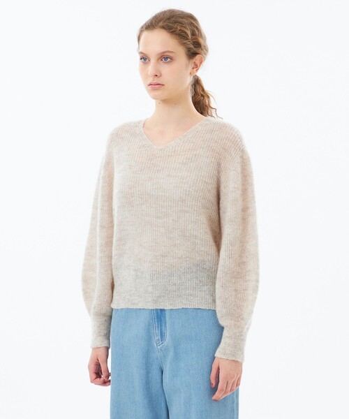 MACKINTOSH PHILOSOPHY(マッキントッシュ フィロソフィー)の「【WEB&一部店舗限定】モヘヤミックスVネックニット(ニット/セーター・レディース・ベージュ/グリーン・38)」の9枚目の写真