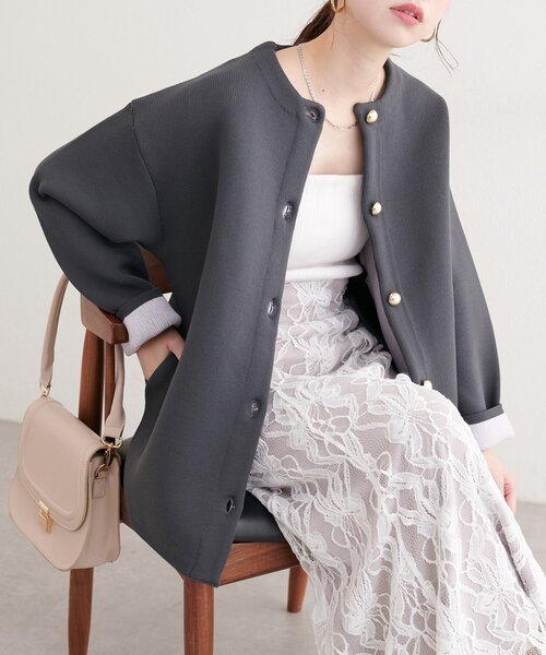 natural couture（ナチュラルクチュール）の「配色プレーティングポリニットカーデ（カーディガン/ボレロ・レディース・ベージュ/ネイビー/オフホワイト/チャコールグレー/サックスブルー・FREE）」の3枚目の写真