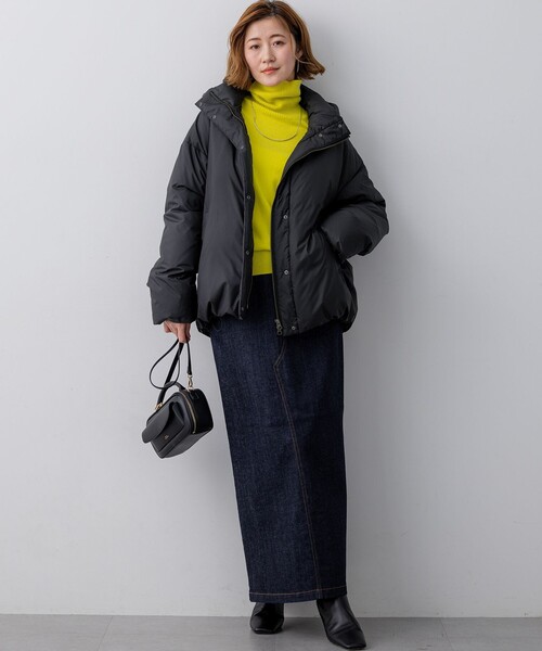 23区 S(ニジュウサンクチイサイサイズ)の「【WEB&一部店舗限定】ステッチレス フーデット ダウン(ダウンジャケット/コート・レディース・グレー系/アイボリー系/ブラック系/ベージュ系/ライトグレー系・32)」の10枚目の写真