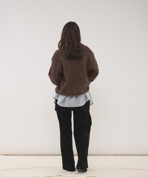 MUHET（ミュエータ）の「glitter knit shirt cardigan / グリッターニットシャツカーディガン（カーディガン/ボレロ・レディース・チャコールグレー/ブラウン・FREE）」の18枚目の写真