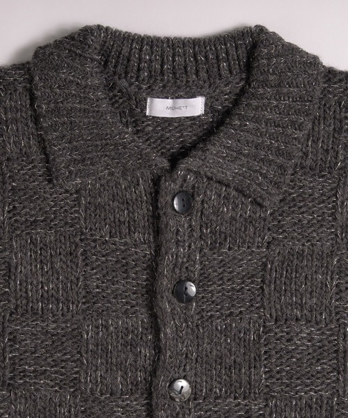 MUHET（ミュエータ）の「glitter knit shirt cardigan / グリッターニットシャツカーディガン（カーディガン/ボレロ・レディース・チャコールグレー/ブラウン・FREE）」の19枚目の写真