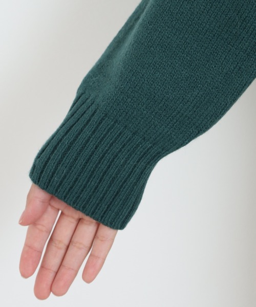 EGLANTINE(エグランティーヌ)の「EGLANTINE ロゴ加工ニット(ニット/セーター・レディース・オフホワイト/ブラック/グリーン・40)」の8枚目の写真