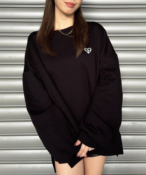 EGOIST（エゴイスト）の「ハートロゴプルオーバー（スウェット・レディース・ブラック/ホワイト/ボルドー/ネイビー・FREE）」の2枚目の写真