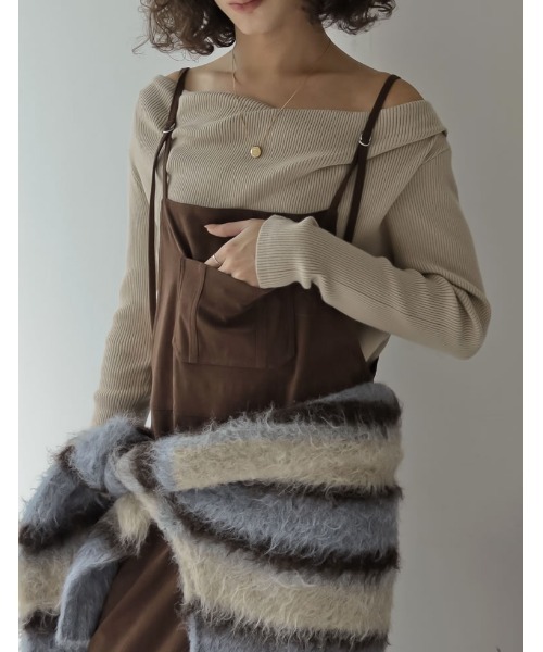 Re:EDIT（リエディ）の「[ZOZOTOWN限定][低身長/高身長サイズ有]コーデュロイナローストラップサロペット（サロペット/オーバーオール・レディース・ブラック/ネイビー/ブラウン・SHORT/MEDIUM/TALL/LARGE）」の12枚目の写真