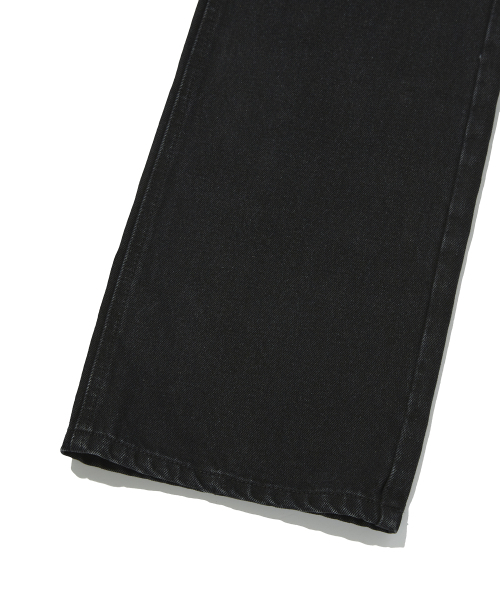 suade（スエード）の「SLIM FLARE DENIM [BLACK]（デニムパンツ・レディース・その他・SMALL/MEDIUM/LARGE）」の8枚目の写真