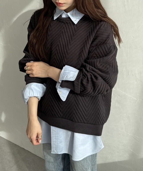 ikka(イッカ)の「【お得だ値】フクレ幾何ジャガードプルオーバー(Tシャツ/カットソー・レディース・チャコール/アイボリー/サックスブルー/ブラウン系その他・M/L/S)」の3枚目の写真
