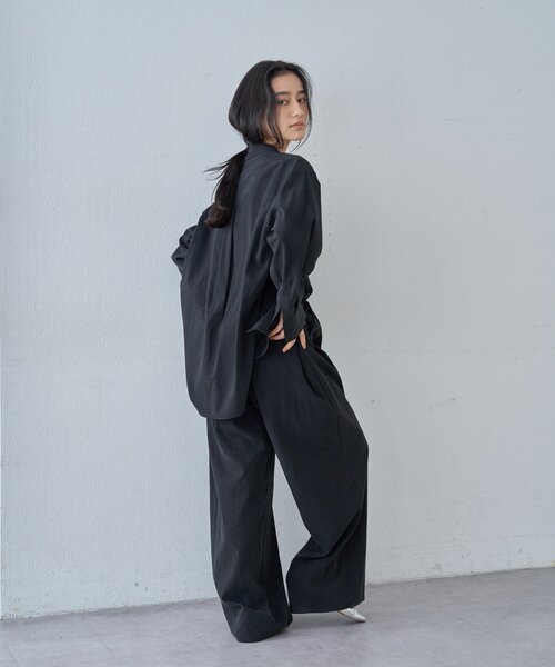 SHENERY（シーナリー）の「オープンカラーシャツ（シャツ/ブラウス・レディース・ベージュ/アイボリー/ブラック・FREE）」の18枚目の写真