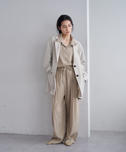 SHENERY（シーナリー）の「オープンカラーシャツ（シャツ/ブラウス・レディース・ベージュ/アイボリー/ブラック・FREE）」の9枚目の写真