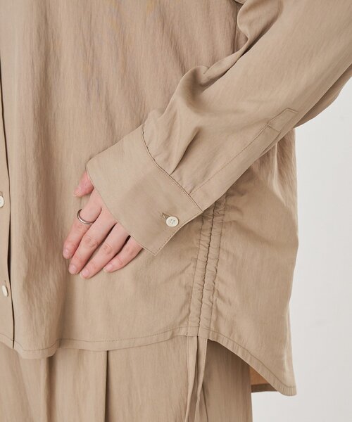 SHENERY（シーナリー）の「オープンカラーシャツ（シャツ/ブラウス・レディース・ベージュ/アイボリー/ブラック・FREE）」の16枚目の写真