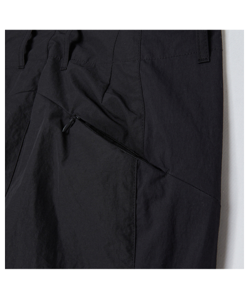 WORTHWHILE MOVEMENT(ワースワイルムーブメント)の「フレアドジャスターパンツ(ブラック)(その他パンツ・メンズ・その他・LARGE/X-LARGE)」の8枚目の写真