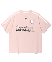 ACEI（アセイ）の「Varsity Cursive Print T-Shirt (WOMEN) Pink（Tシャツ/カットソー）」