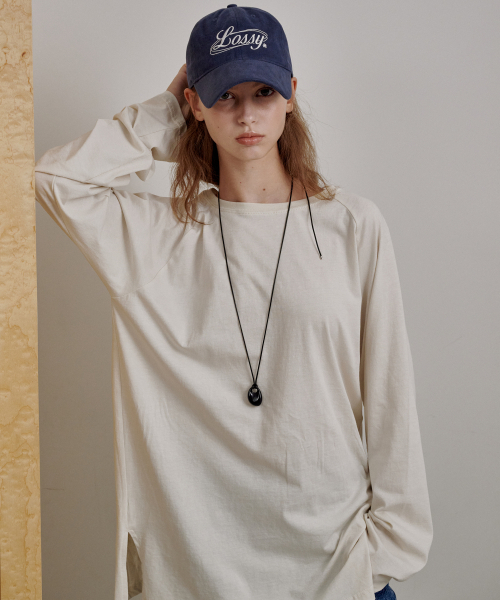 LOSSYROW(ロッシロー)の「Soft Basic Long Sleeve Cream(Tシャツ/カットソー・レディース・アイボリー・FREE)」の3枚目の写真