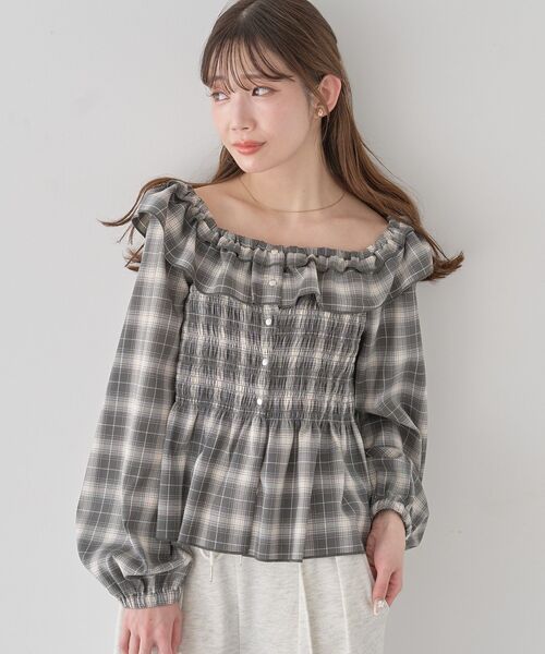 earth music&ecology(アースミュージックアンドエコロジー)の「【2026SS】チェックシャーリングブラウス(シャツ/ブラウス・レディース・グレー/ブラック/キャメル・FREE)」の5枚目の写真