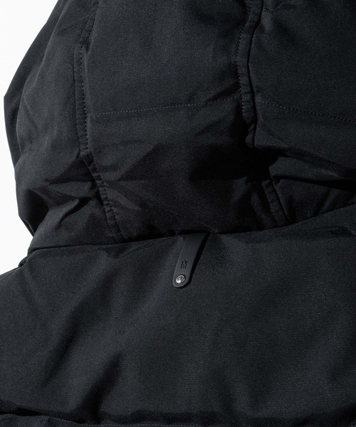 Mackage（マッカージュ）の「Mackage NEFI-NFZ DOWN JACKET マッカージュ ノンファー  ダウンジャケット（ダウンジャケット/コート・レディース・ブラック・MEDIUM/SMALL/LARGE）」の12枚目の写真