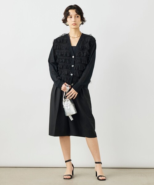 NOLLEY’S（ノーリーズ）の「《手洗い可能》チュールフリンジVネックカーディガン（カーディガン/ボレロ・レディース・ブラック/ホワイト/ベージュ・38）」の21枚目の写真