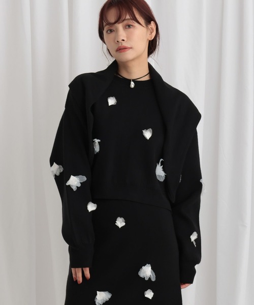 mysty woman(ミスティウーマン)の「3Dフラワーツキニット 636338(ニット/セーター・レディース・ホワイト系その他/グレー/ブラック・FREE)」の22枚目の写真