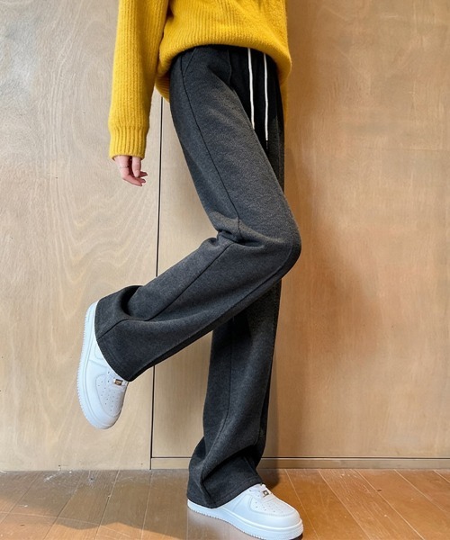 ReRe(リリ)の「裏起毛ルーズストレートパンツ(スウェットパンツ・レディース・オートミール/ダークグレー/ベージュ/ダークブラウン/ライトグレー/チャコールグレー・MEDIUM)」の19枚目の写真