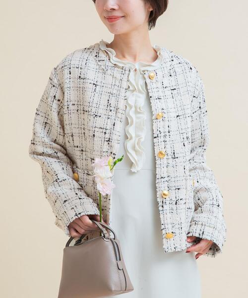 URBAN RESEARCH ROSSO WOMEN（アーバンリサーチ　ロッソ）の「『WEB限定』ツイードノーカラージャケット（ノーカラージャケット・レディース・ブラック/オフホワイト・FREE）」の13枚目の写真