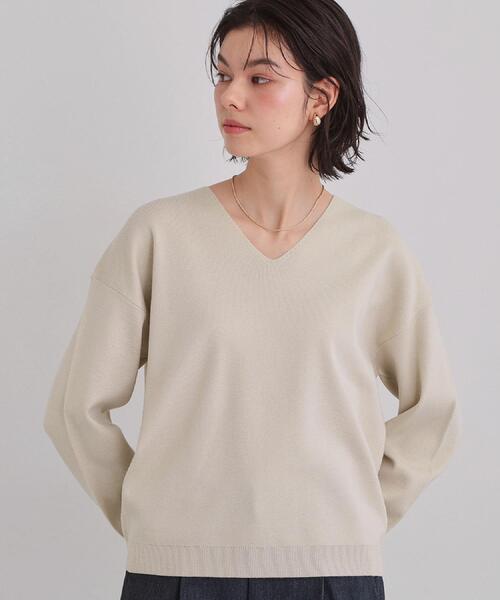 THE SHOP TK （ザ ショップ ティーケー ）の「【S-XLサイズ/上品見えが叶う】Vネックニット/蓄熱/洗濯機OK（ニット/セーター・レディース・ライトブルー/ナチュラル/ライトグリーン系/スミクロ/オレンジ系/パープル系1・11/12/13/14）」の15枚目の写真