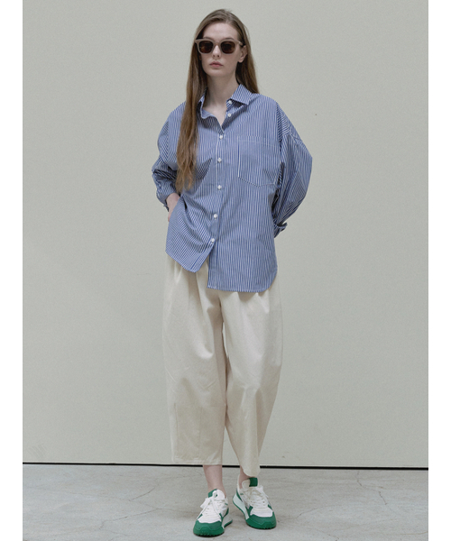 AVANT-G(アバン)の「Unbalance Stripe overfit shirt - blue(シャツ/ブラウス・レディース・その他・FREE)」の4枚目の写真
