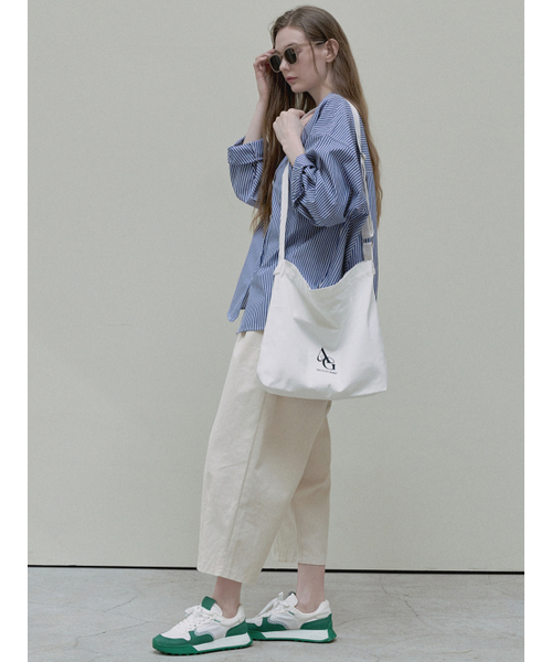 AVANT-G(アバン)の「Unbalance Stripe overfit shirt - blue(シャツ/ブラウス・レディース・その他・FREE)」の6枚目の写真