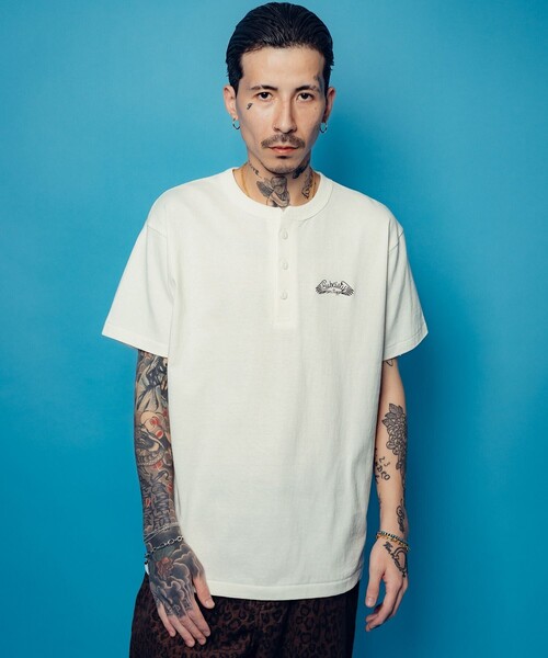 Subciety(サブサエティ)の「Henley neck tee(Tシャツ/カットソー・メンズ・ブラック/ホワイト/グレー・SMALL/MEDIUM/LARGE/X-LARGE/XX-LARGE)」の13枚目の写真