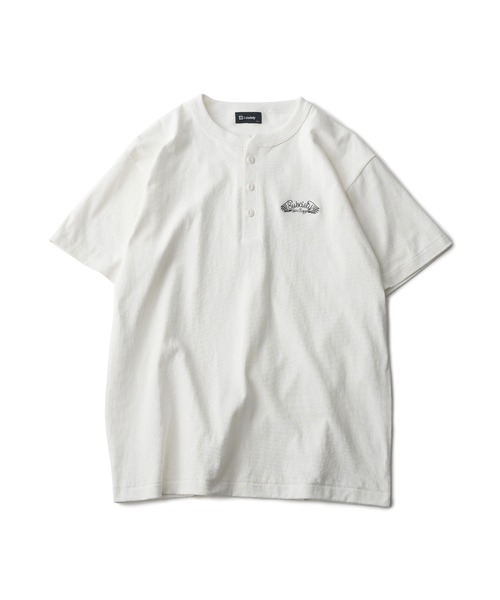 Subciety(サブサエティ)の「Henley neck tee(Tシャツ/カットソー・メンズ・ブラック/ホワイト/グレー・SMALL/MEDIUM/LARGE/X-LARGE/XX-LARGE)」の4枚目の写真