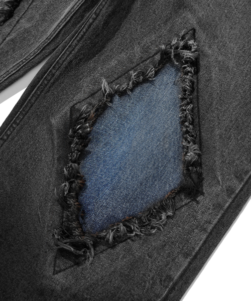 BROWNBREATH(ブラウンブレス)の「PATCHED STRAIGHT PANTS - BLACK(デニムパンツ・レディース・その他・L/M/XL)」の5枚目の写真