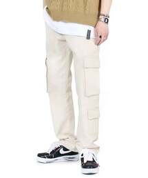 ACHA（アチャ）の「[プレミアム] 8ポケットセミワイドカーゴネイチャーパンツ _ クリームジン（デニムパンツ）」