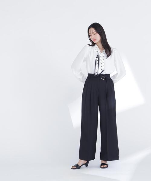 NATURAL BEAUTY BASIC(ナチュラルビューティーベーシック)の「◇デザインスカーフ付ブラウス(シャツ/ブラウス・レディース・ベージュ/ネイビー/オフホワイト・SMALL/MEDIUM)」の14枚目の写真