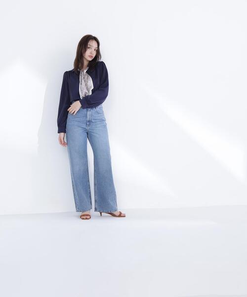 NATURAL BEAUTY BASIC(ナチュラルビューティーベーシック)の「◇デザインスカーフ付ブラウス(シャツ/ブラウス・レディース・ベージュ/ネイビー/オフホワイト・SMALL/MEDIUM)」の16枚目の写真