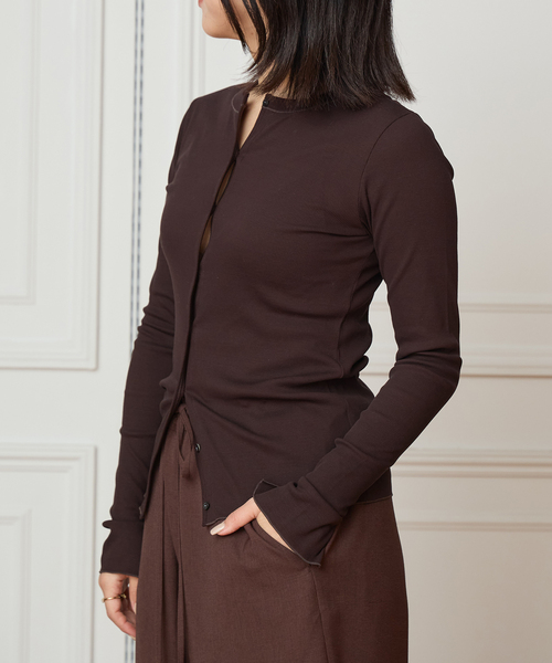 IENA LA BOUCLE（イエナラブークル）の「IENA LA BOUCLE コットンリブカーディガン（カーディガン/ボレロ・レディース・ブラック/ブラウン・FREE）」の11枚目の写真