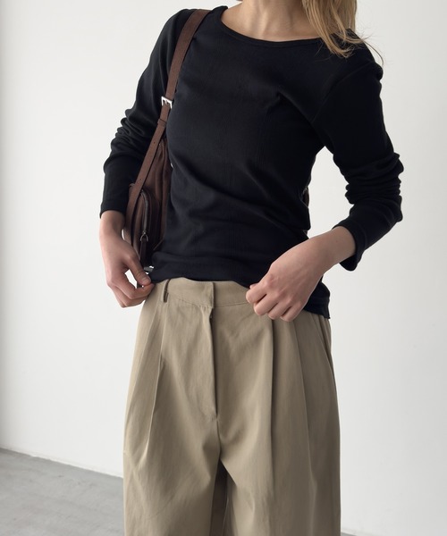 CANAL JEAN（キャナルジーン）の「Miller　背あきカップ付きロンT（Tシャツ/カットソー・レディース・アイボリー/ブラック/ブラウン系その他・ONE SIZE）」の10枚目の写真