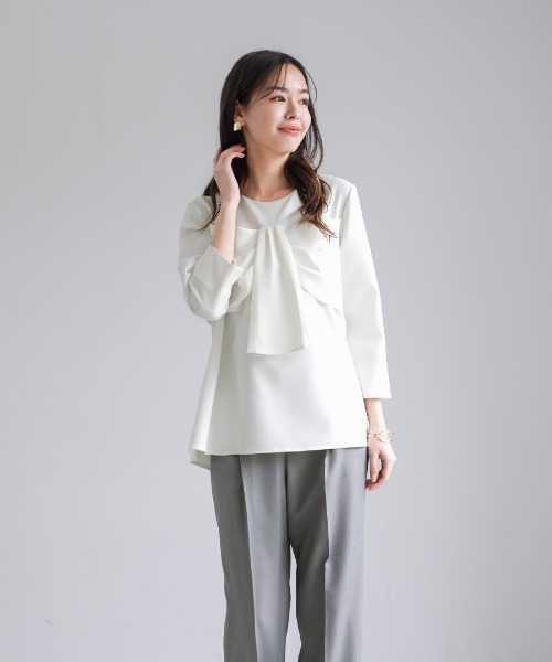 White Collection(ホワイトコレクション)の「【 美脚が叶う 】 ライトモククロス・センタープレスワイドストレートパンツ(その他パンツ・レディース・グレイッシュベージュ/グレー/ネイビー・L/M/S)」の19枚目の写真