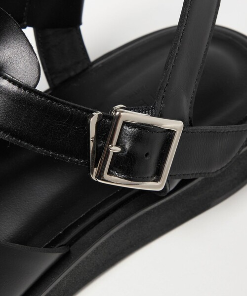 ODETTE E ODILE（オデットエオディール）の「ニュークラシックフィッシャーマン サンダル30↑（サンダル・レディース・オフホワイト/ブラック・24.5cm/24cm/23.5cm/23cm/22.5cm/25cm/22cm）」の19枚目の写真