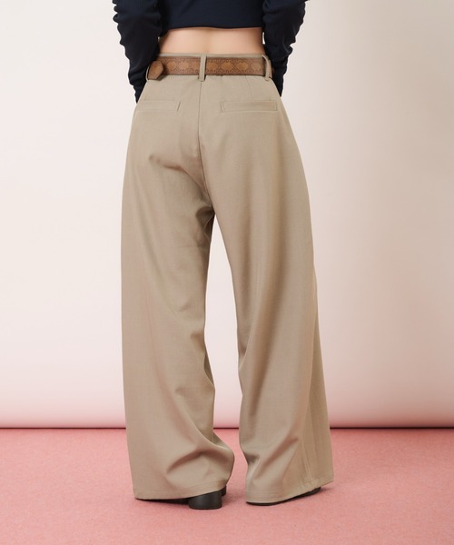 hazyl(ヘイジル)の「2 tuck straight wide slacks / ツータックストレートワイドスラックス(その他パンツ・レディース・グレー系その他/ベージュ・MEDIUM/SMALL)」の6枚目の写真
