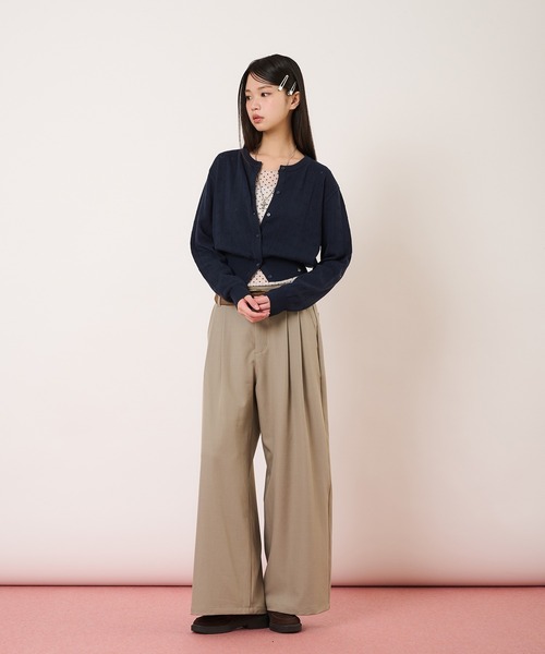hazyl(ヘイジル)の「2 tuck straight wide slacks / ツータックストレートワイドスラックス(その他パンツ・レディース・グレー系その他/ベージュ・MEDIUM/SMALL)」の19枚目の写真