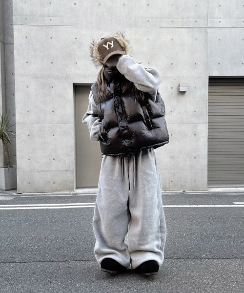 YACA(ヤーカ)の「Compact Padding Vest/コンパクトパディングベスト【unisex item】(ベスト・レディース・ブラック・FREE)」の2枚目の写真