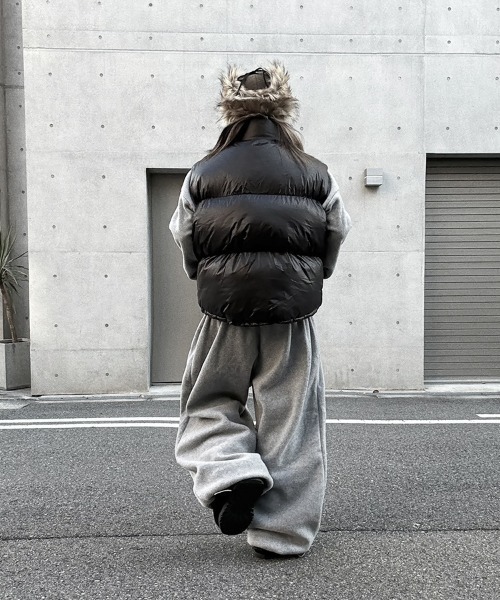 YACA(ヤーカ)の「Compact Padding Vest/コンパクトパディングベスト【unisex item】(ベスト・レディース・ブラック・FREE)」の8枚目の写真